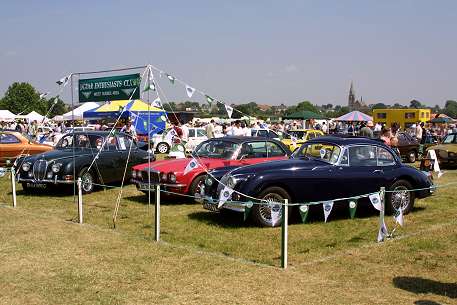 The  Club stand at the Bromley Pageant